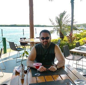 Meet your Posher, George